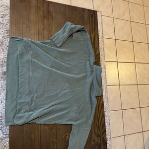 Time and Tru Forest Green Turtleneck Pullover